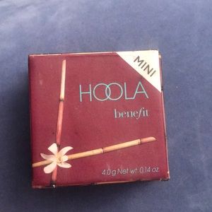 Benefit cosmetics mini Hoola bronzer